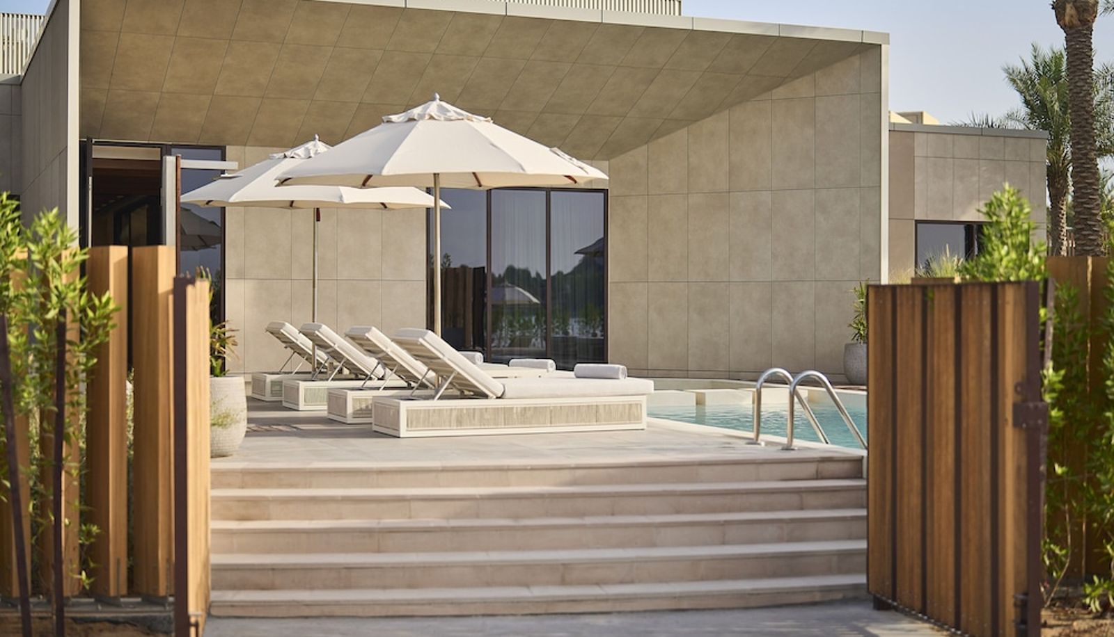 Pool - ERTH Abu Dhabi Hotel