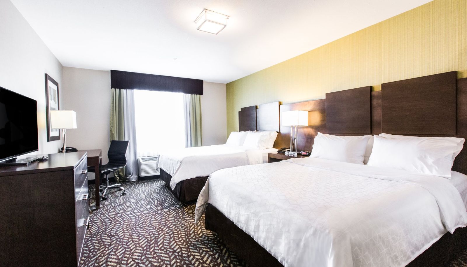Zimmer - Holiday Inn Express & Suites SPRUCE GROVE - STONY PLAIN by IHG