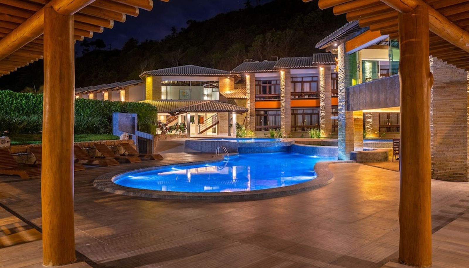 Piscine - Quinta do Sol Praia Hotel