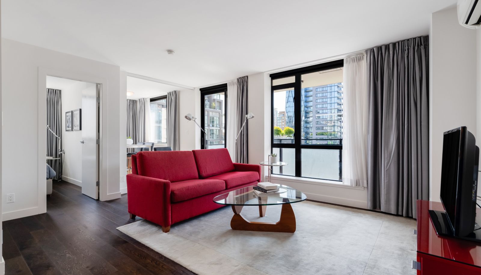 Zimmer - Level Vancouver - Yaletown Seymour