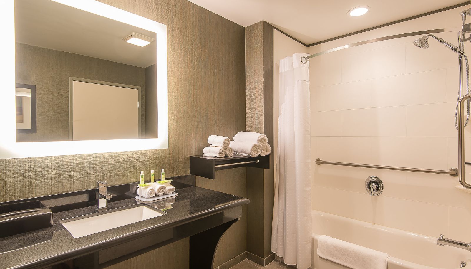 Chambre - Holiday Inn Express & Suites NORWOOD-BOSTON AREA by IHG