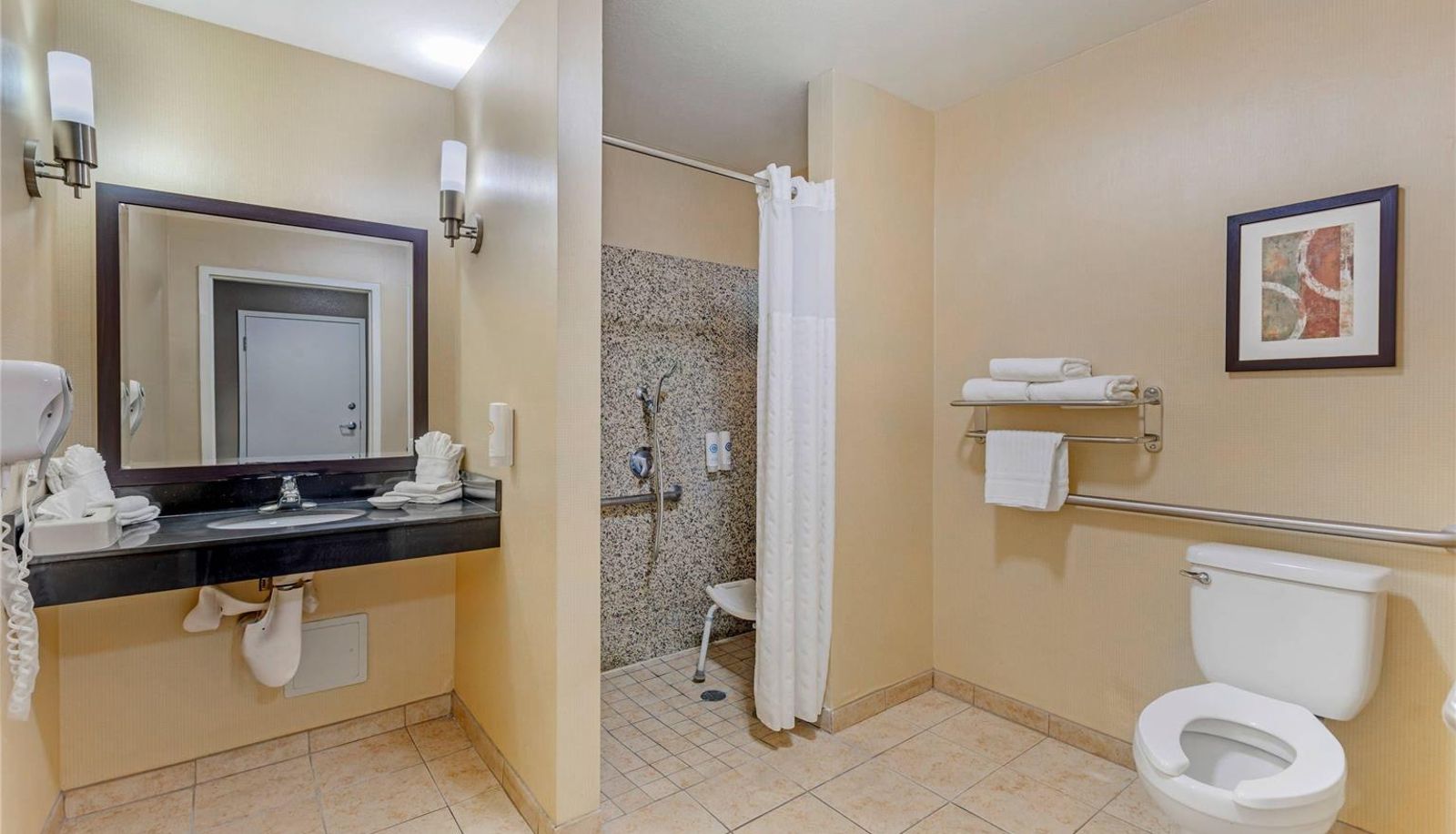 Camera - Comfort Suites Blythe