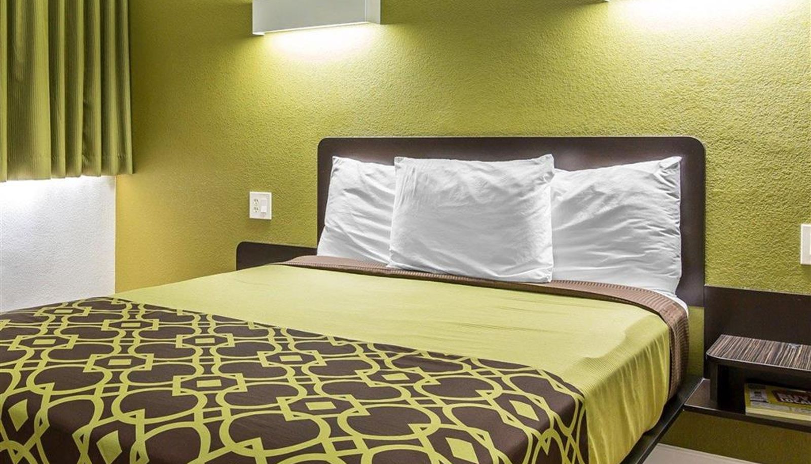 Habitación - Rodeway Inn Downtown Hanford