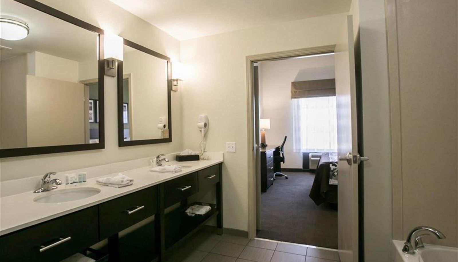 Room - Sleep Inn & Suites Dripping Springs - Austin Area