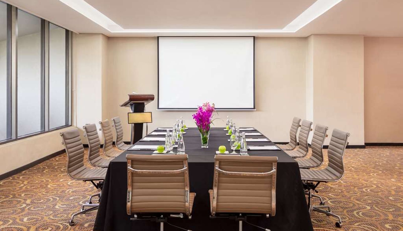 Konferenzraum - Dusit Thani Manila