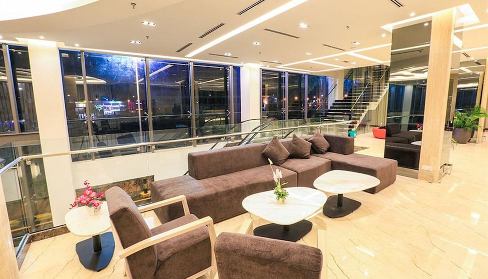 Lobby - EcoTree Hotel