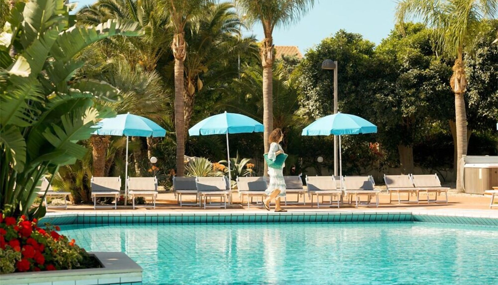 Zwembad - Hotel Acacia Marina