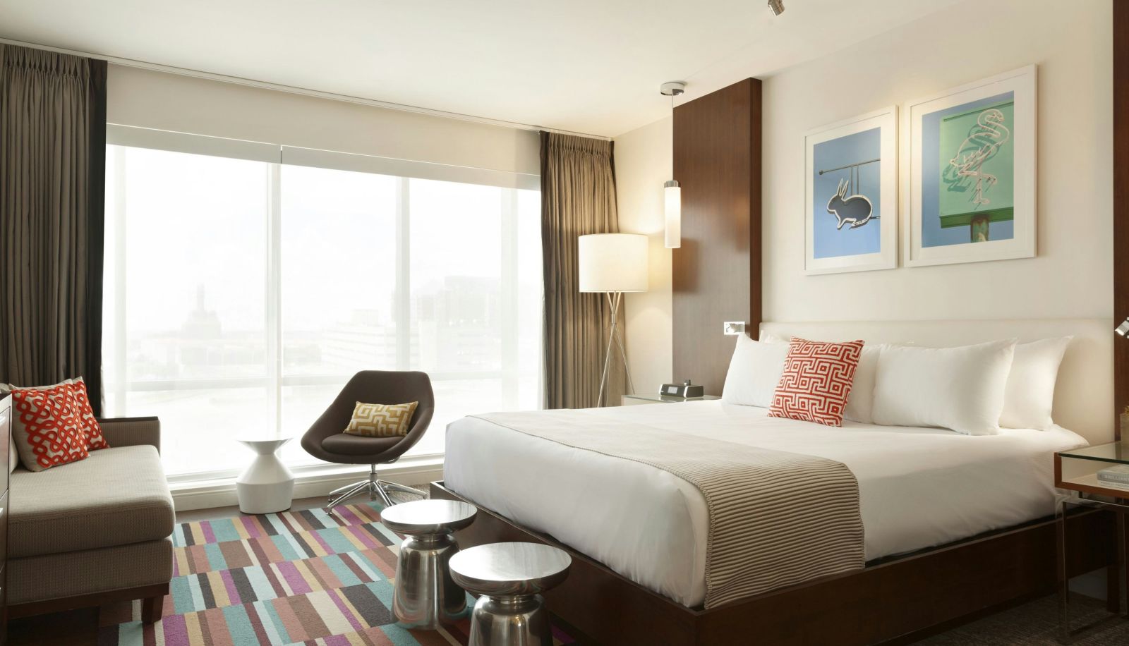 Room - The Alexander