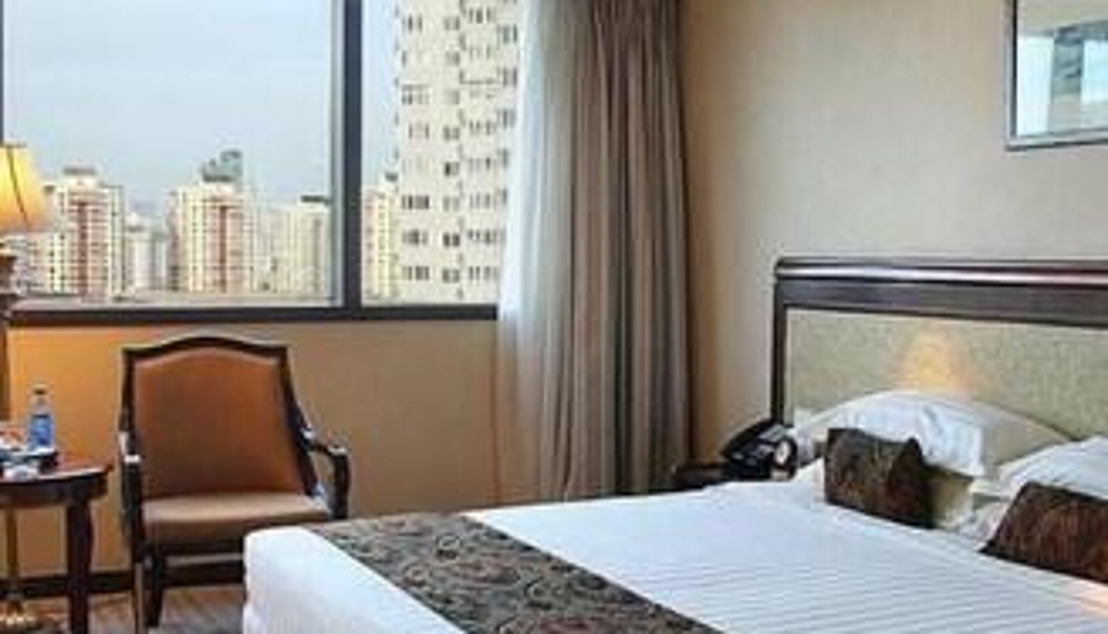 Camera standard - Henan Plaza Hotel - Beijing