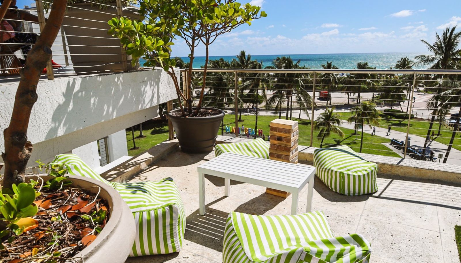 Widok wnętrza - Bentley Hotel South Beach