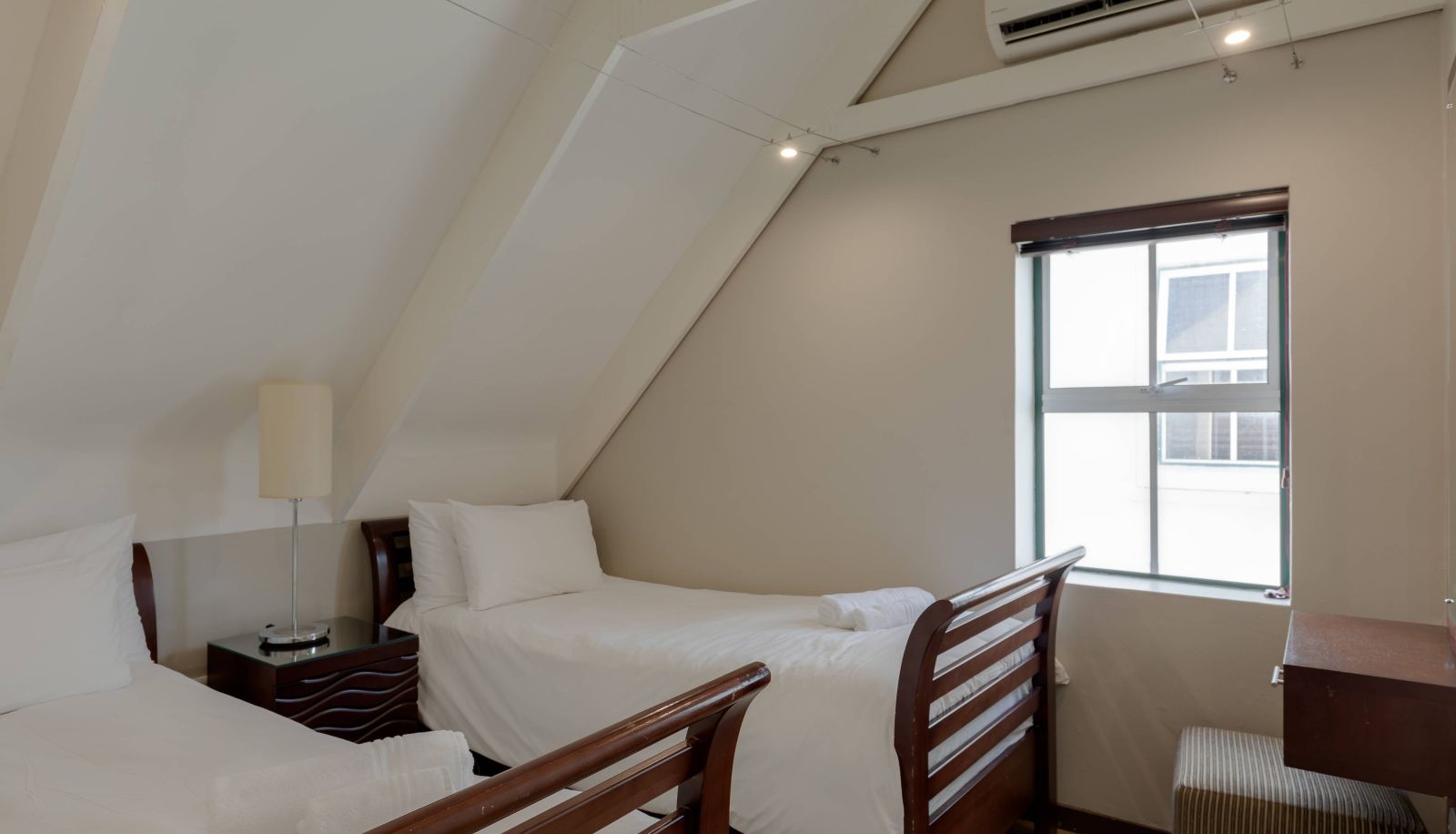 Zimmer - Protea Hotel by Marriott Cape Town Durbanville