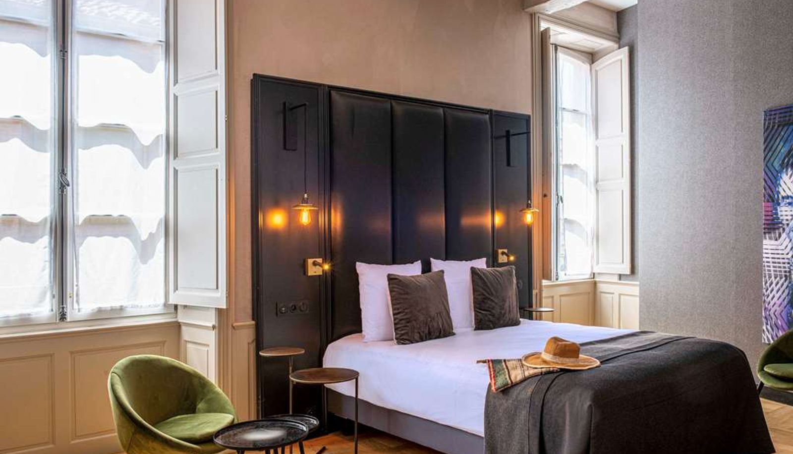 Camera - Hôtel Mercure Figeac Viguier du Roy