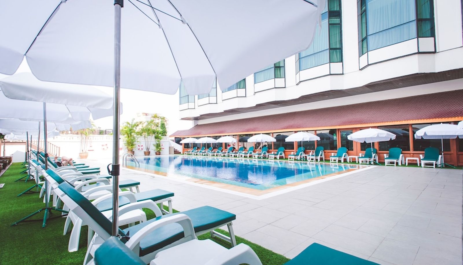 Piscina - The Empress Hotel Chiang Mai