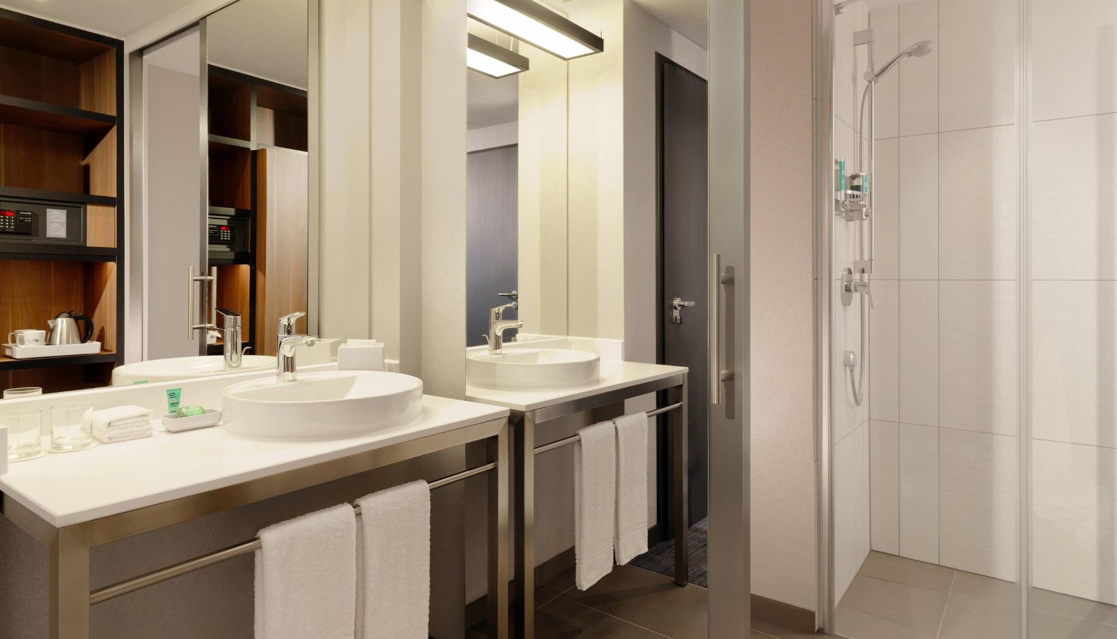 Camera - Aloft by Marriott Stuttgart
