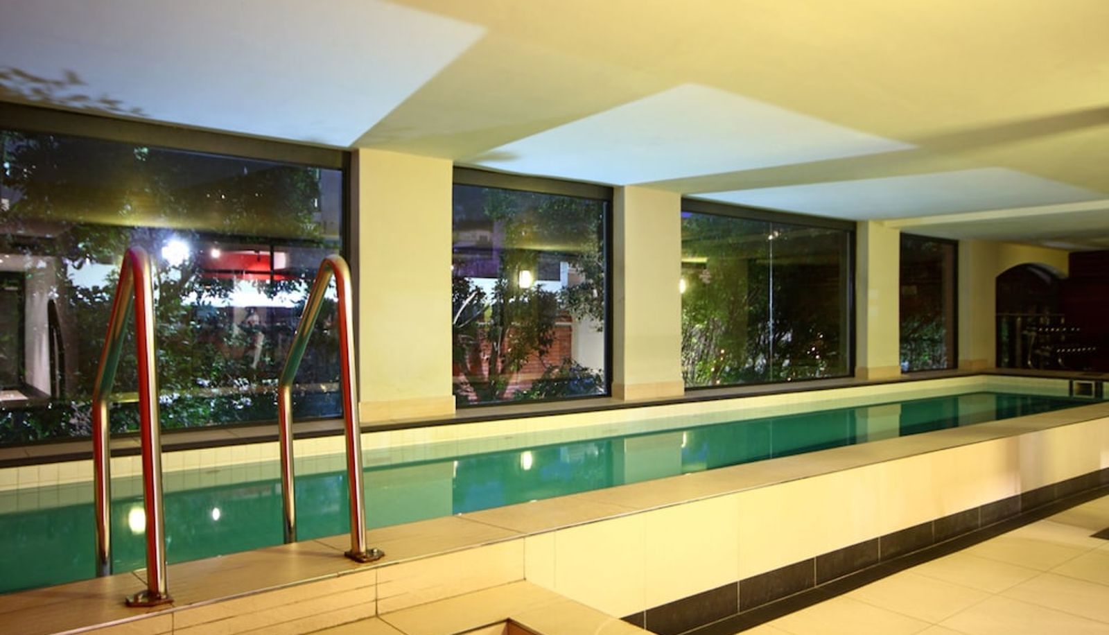 Pool - Cape eazi stayz Rockwell Apartments