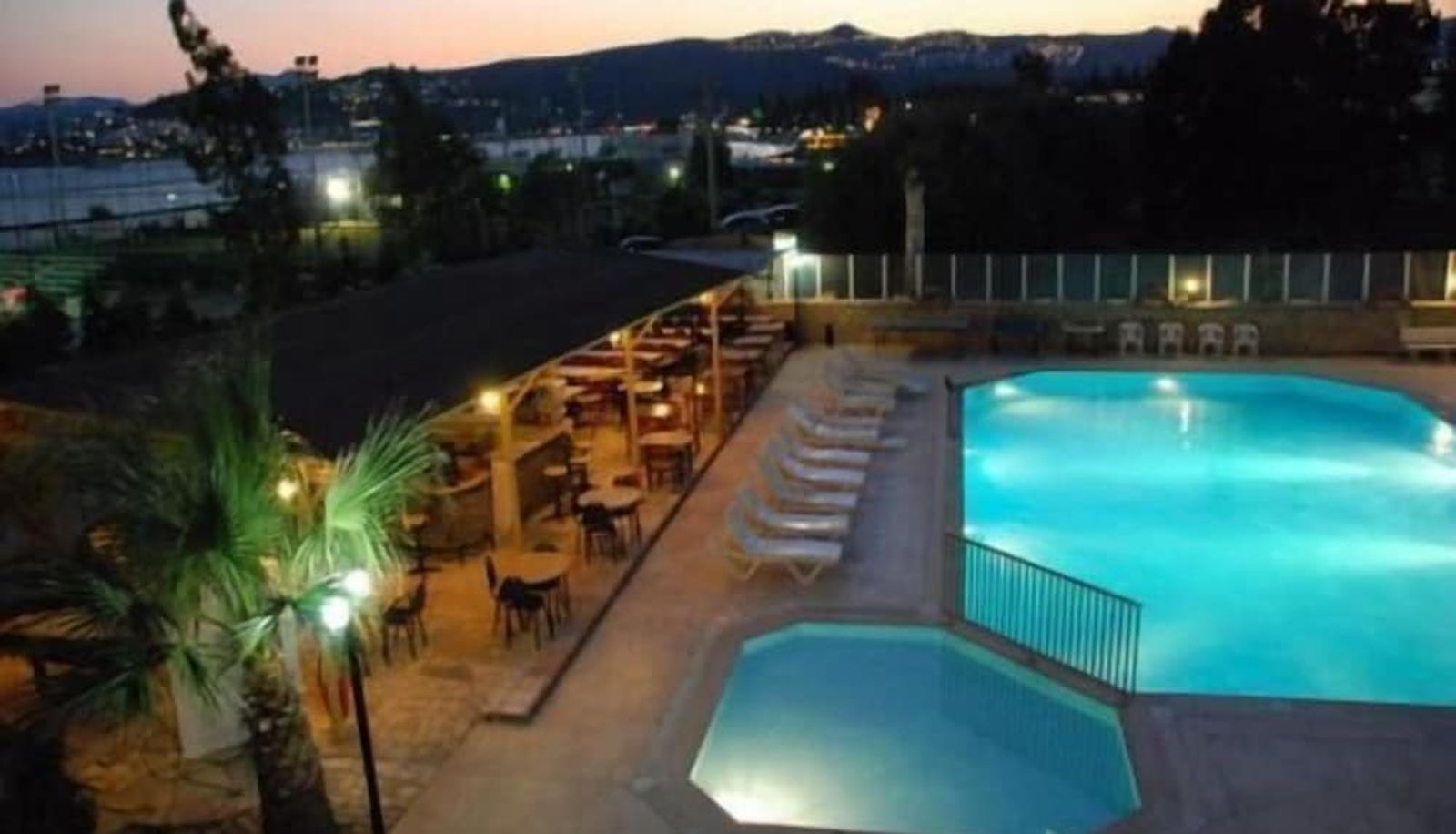 Piscina - Chronos Beach Otel