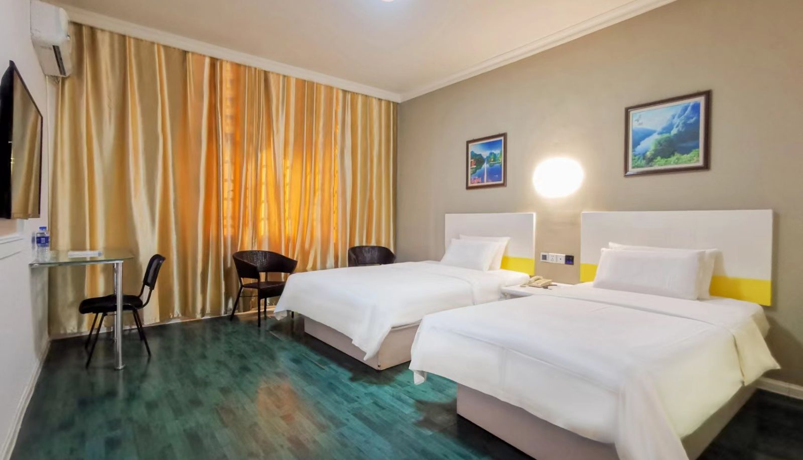 Zimmer - Hanting Zhangjiajie Tianmen Mountain Scenic Area Hotel (former Ziwu Park store) Tianmen Moutain Senic Spot