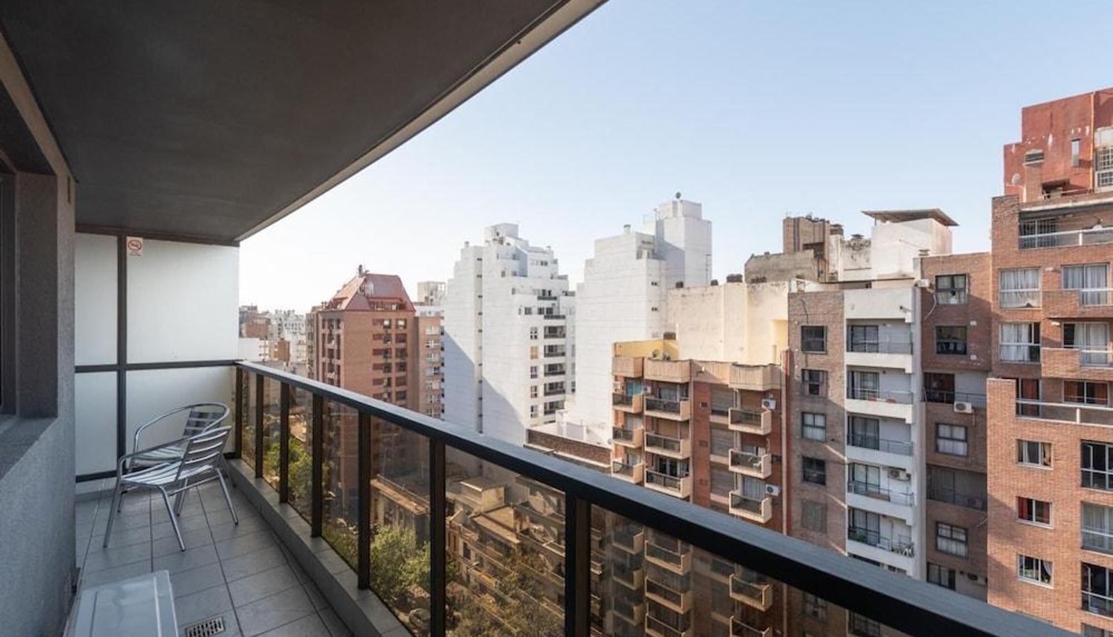 Camera con balcone - AT Suites