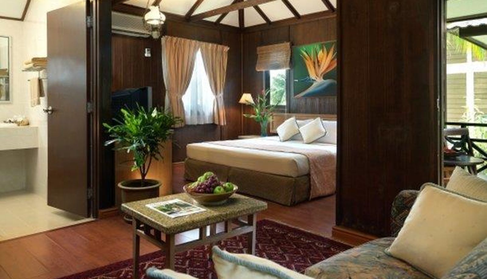 Room - HOLIDAY VILLA BEACH RESORT AND SPA CHERA