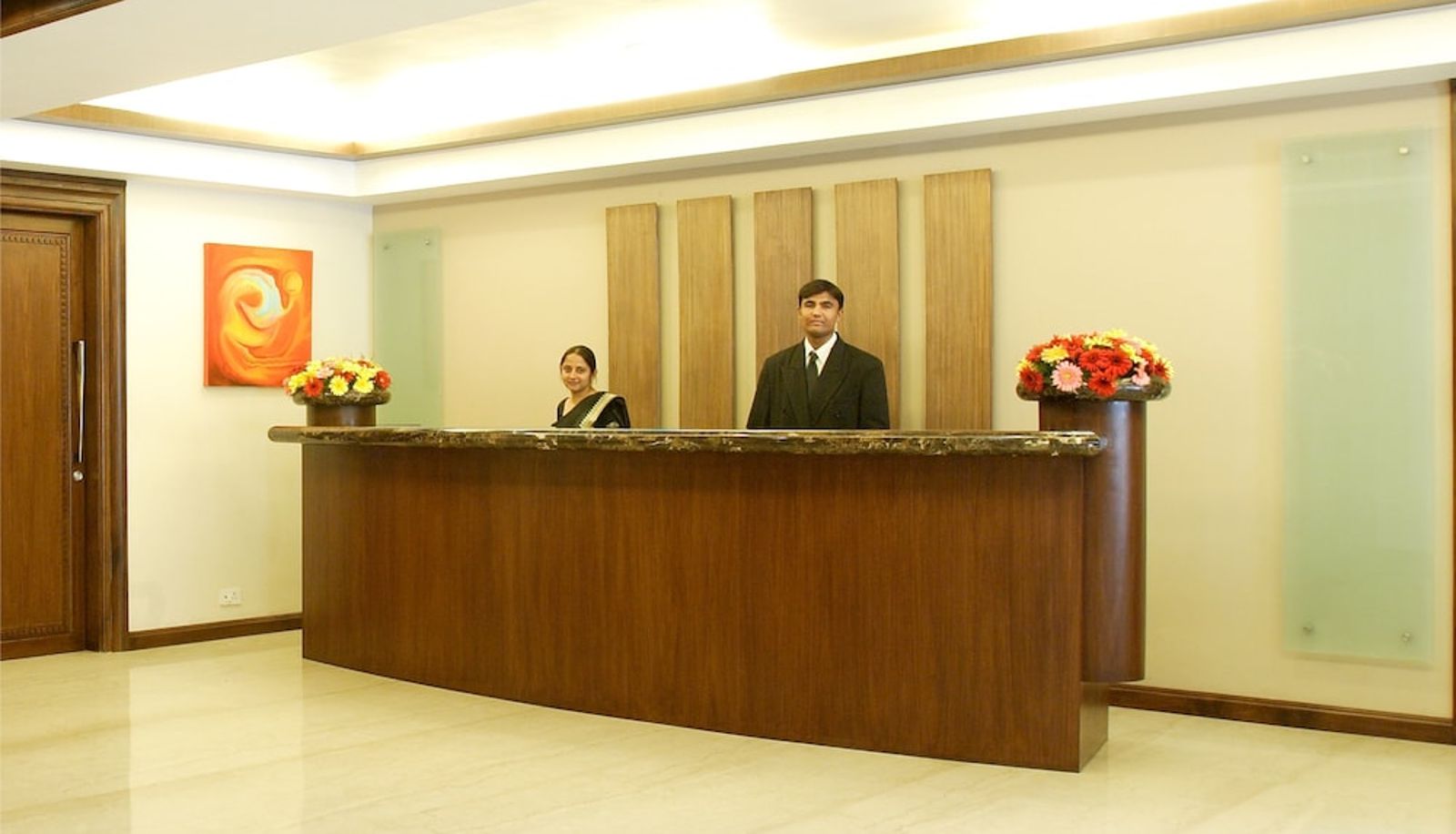 Rezeption - Express Residency- Vadodara