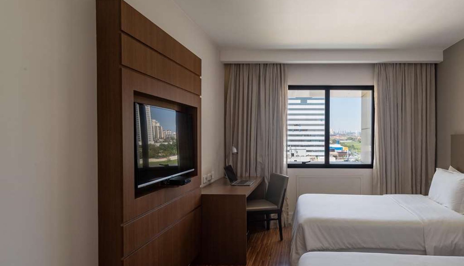 Komfortzimmer (Doppel) - Golden Tulip São José dos Campos