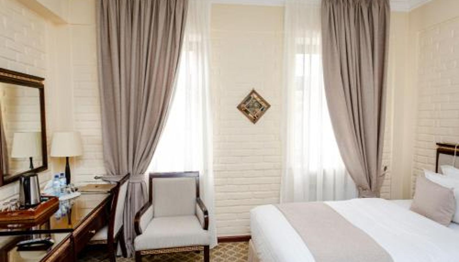 Información - Hotel Grand Samarkand Superior - A