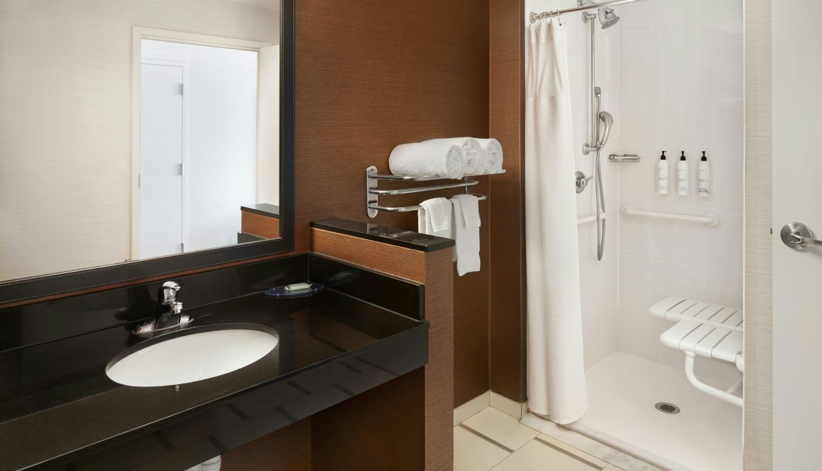 Zimmer - Fairfield Inn and Suites by Marriott Reading Wyomissing