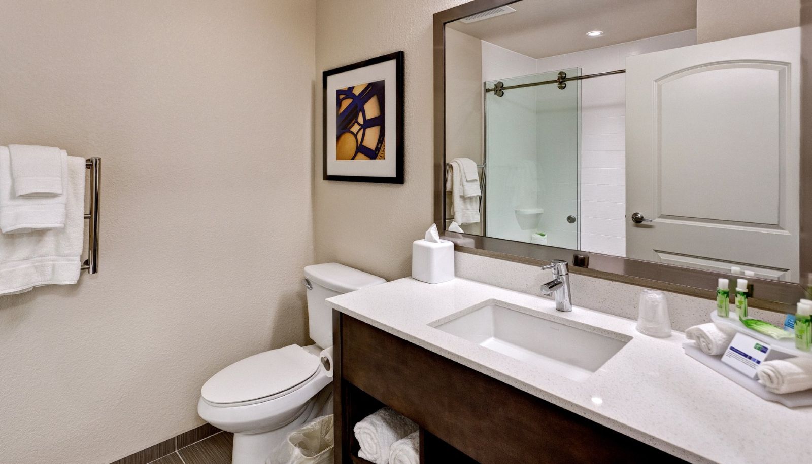 Zimmer - Holiday Inn Express & Suites MANHATTAN by IHG