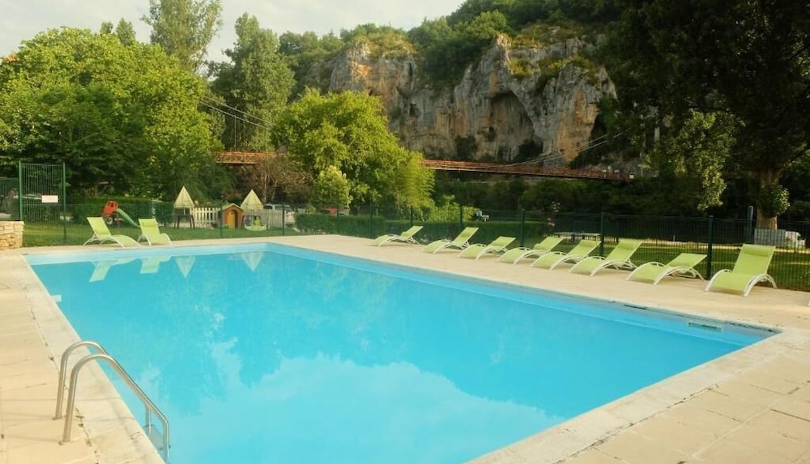 Piscina - Hôtel Les Falaises