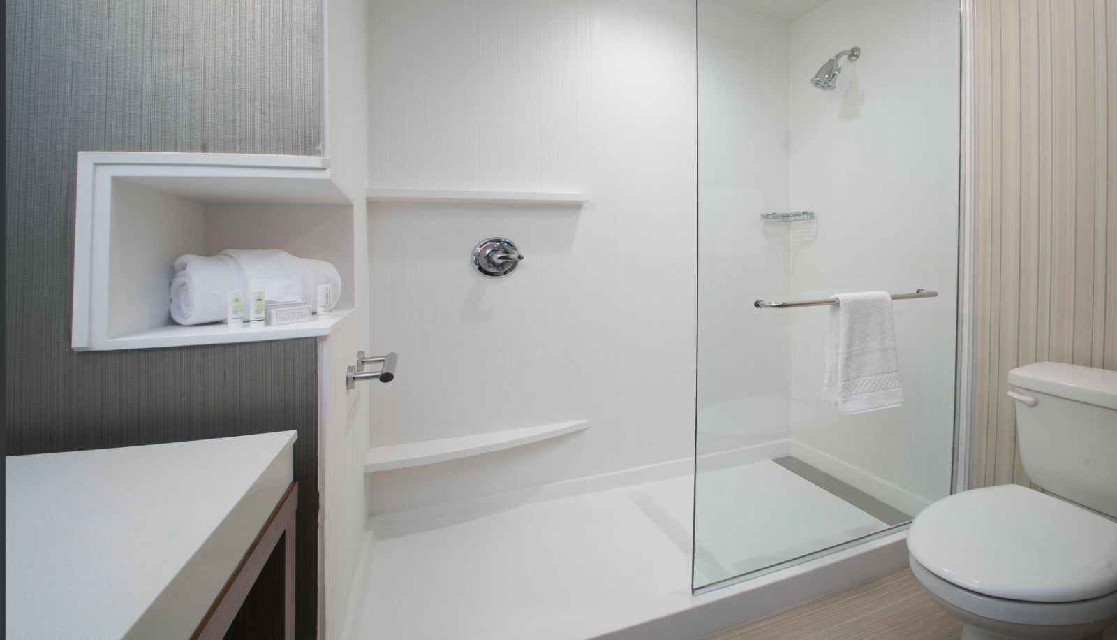 Room - Courtyard by Marriott Largo Capital Beltway