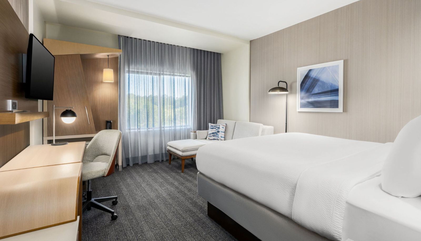 Zimmer - Courtyard by Marriott Auburn