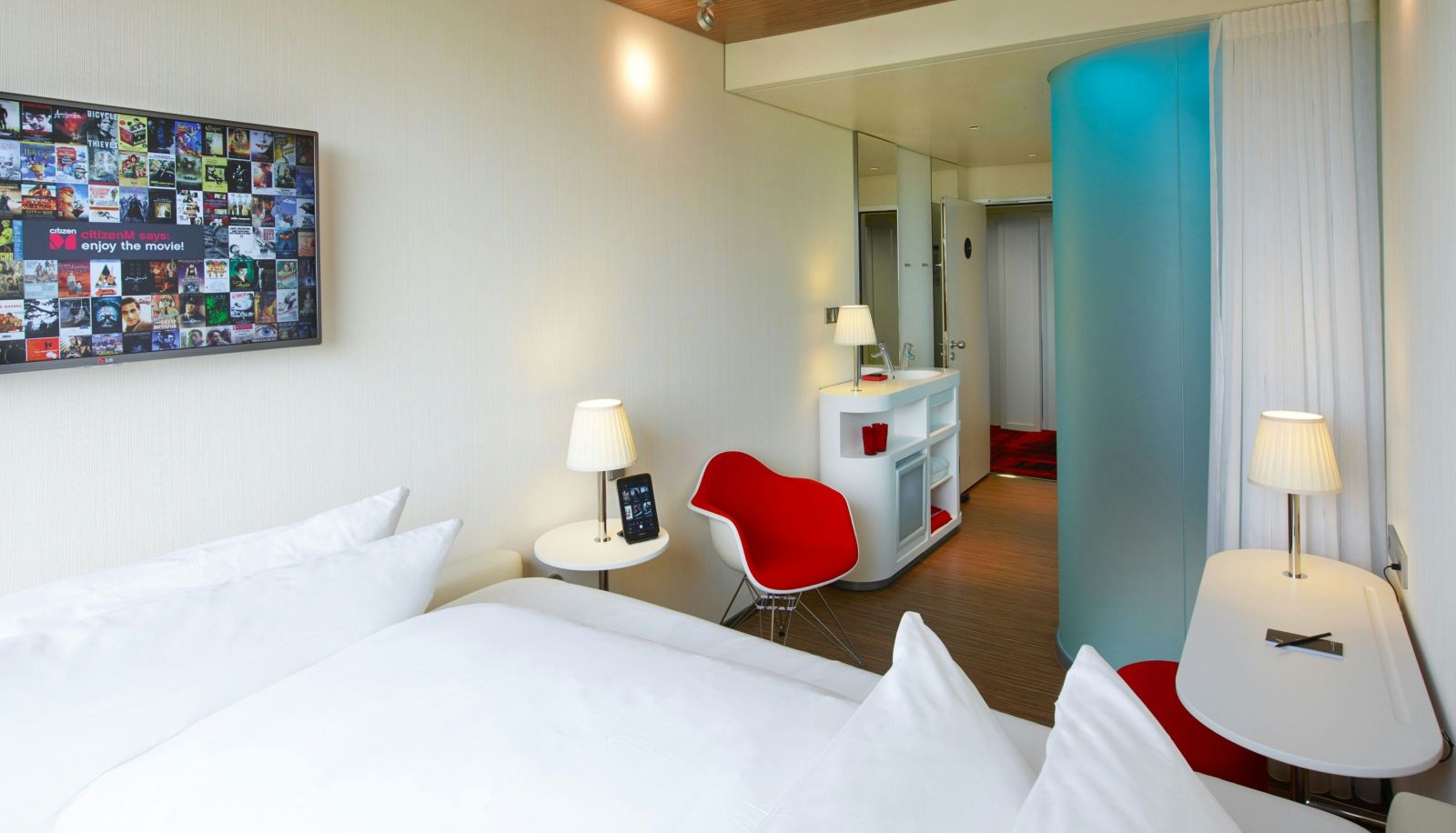 Camera - citizenM Paris Charles de Gaulle