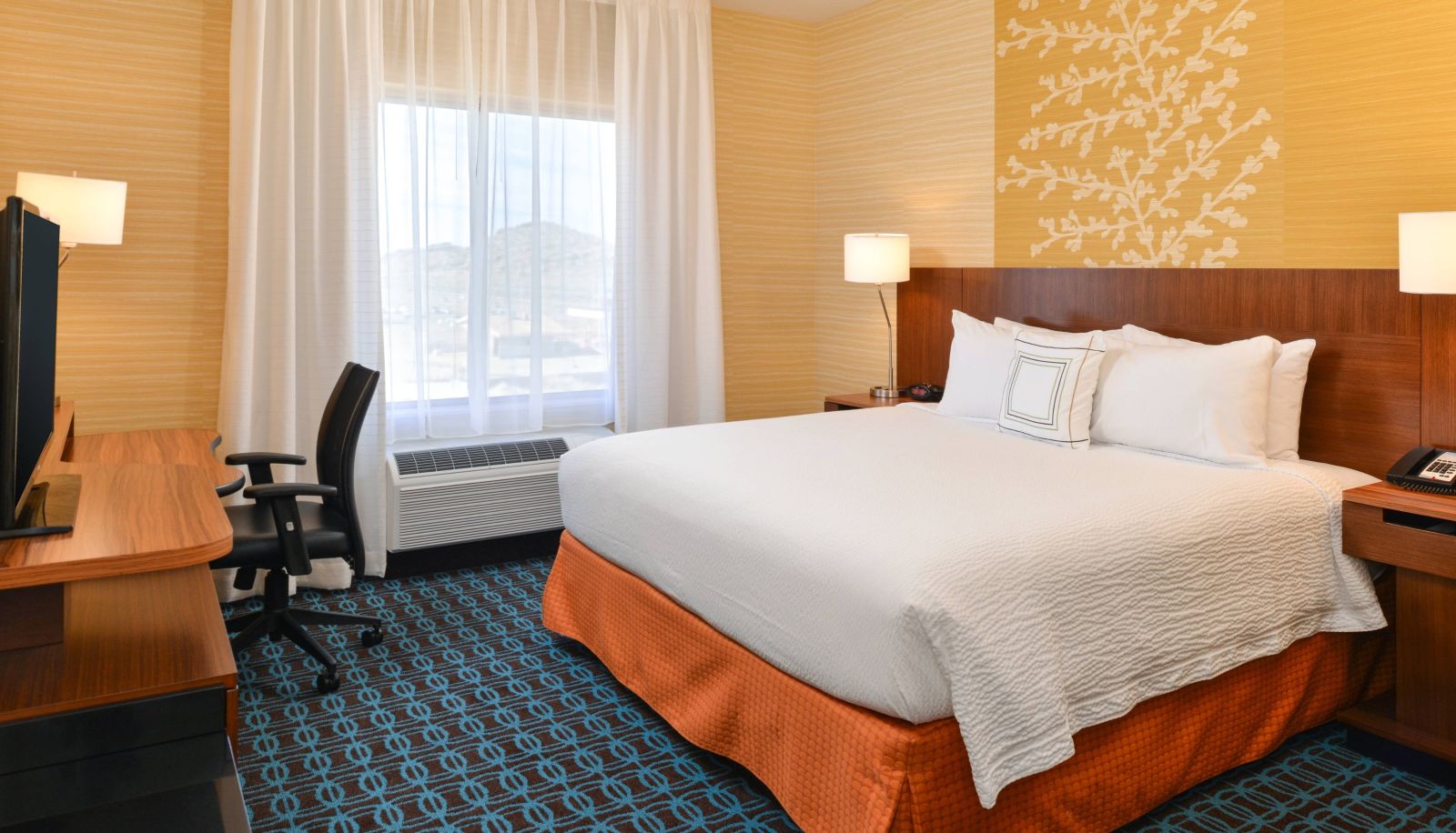Camera - Fairfield Inn and Suites by Marriott Gallup