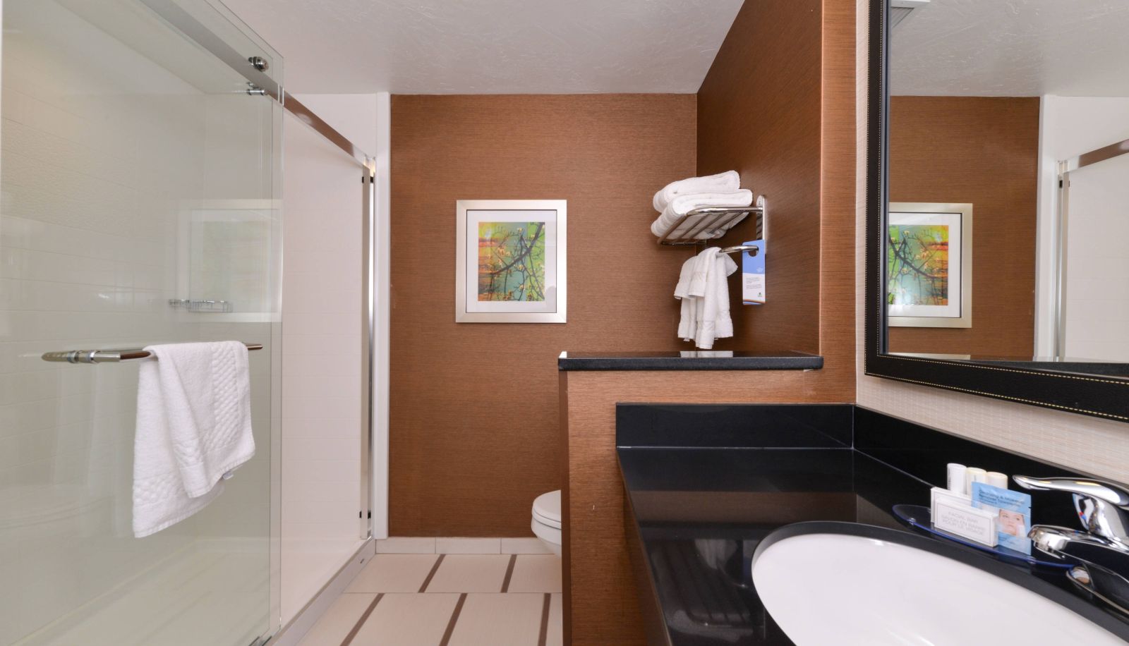 Camera - Fairfield Inn and Suites by Marriott Gallup