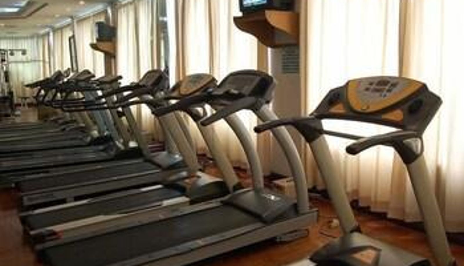 Sports facilities - Emerald Garden International Hotel