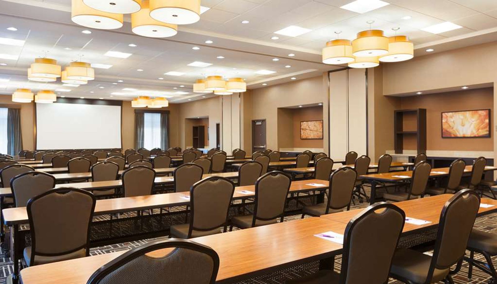 Hall - Hyatt Place Houston/The Woodlands