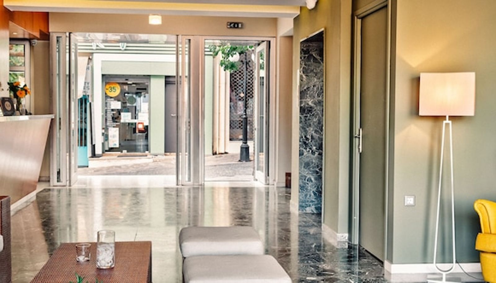 Salón - Du Lac Hotel