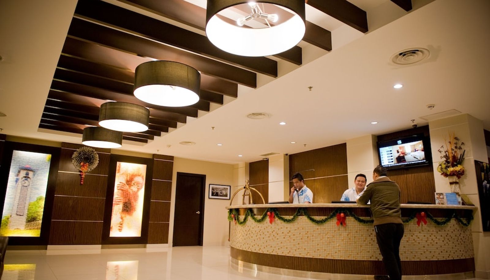 Reception - Hotel Sixty3