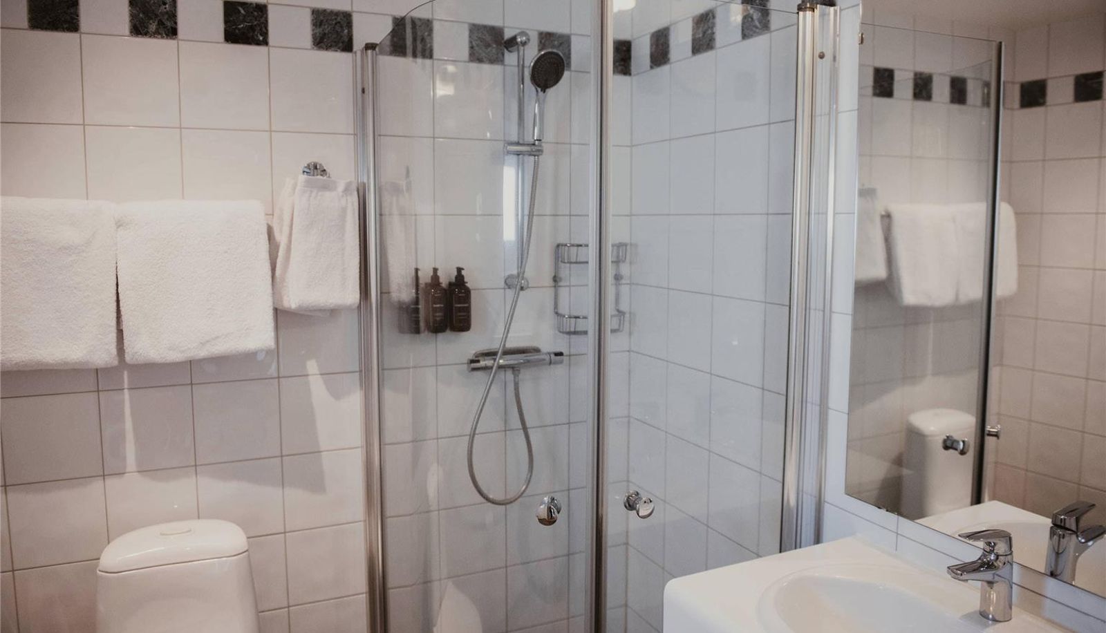 Room - Home Hotel Temperance