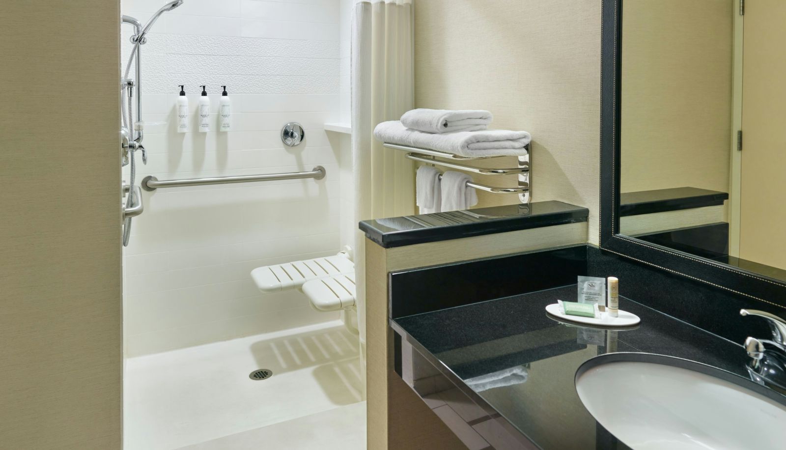 Zimmer - Fairfield Inn and Suites by Marriott Jackson