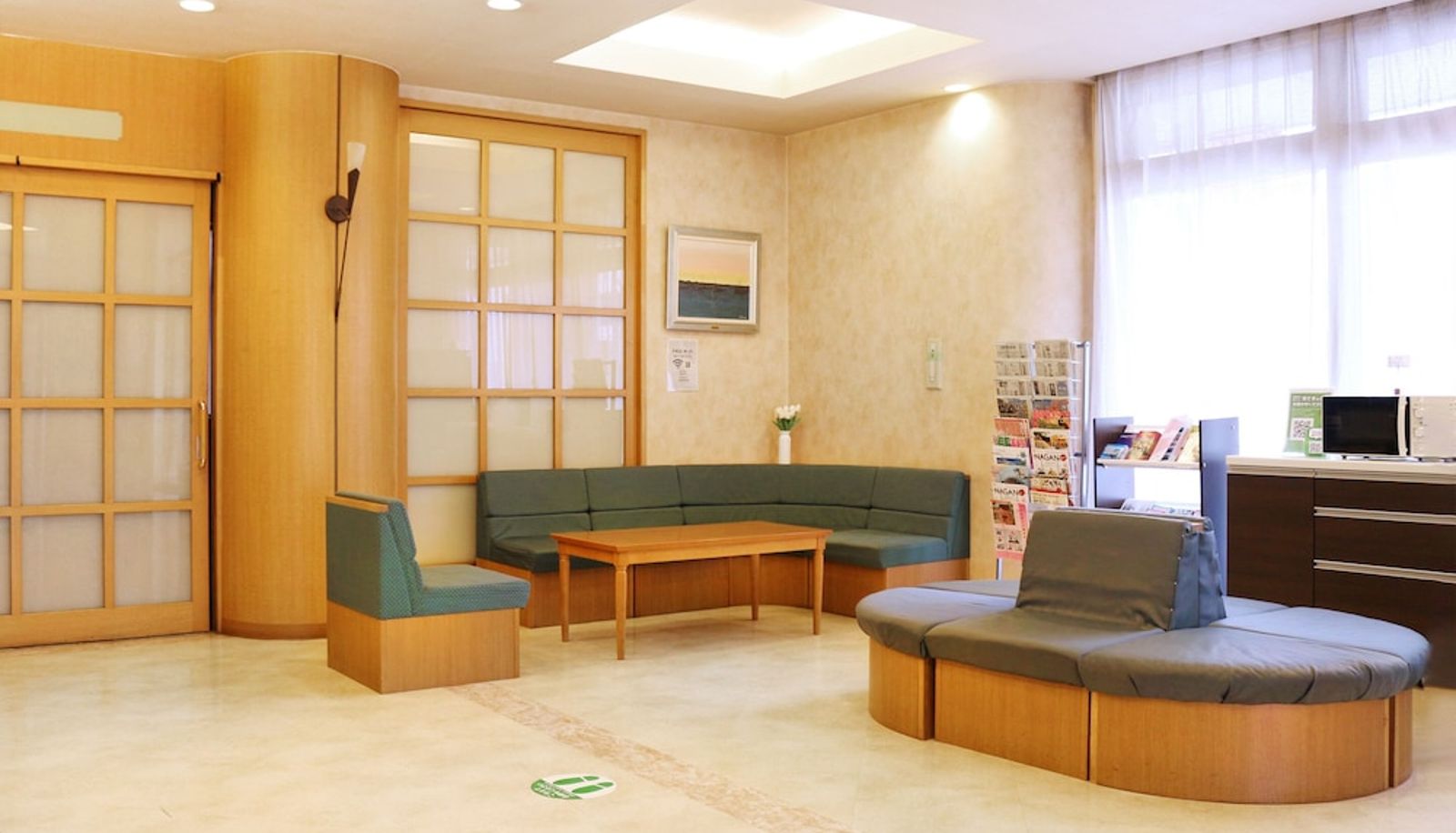 Lobby - Island Hotel