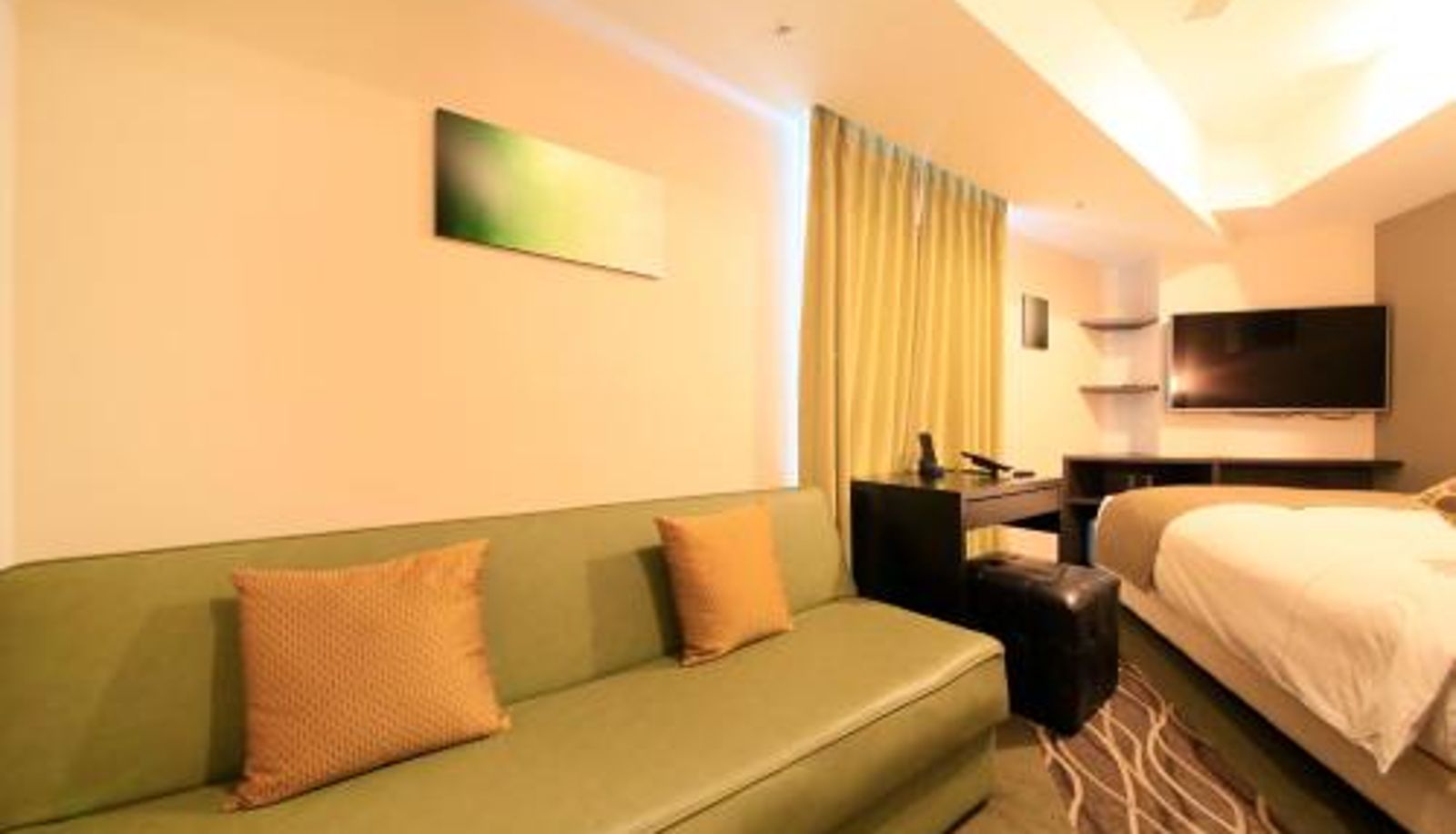 Zimmer - Centurion Hotel Ikebukuro Station