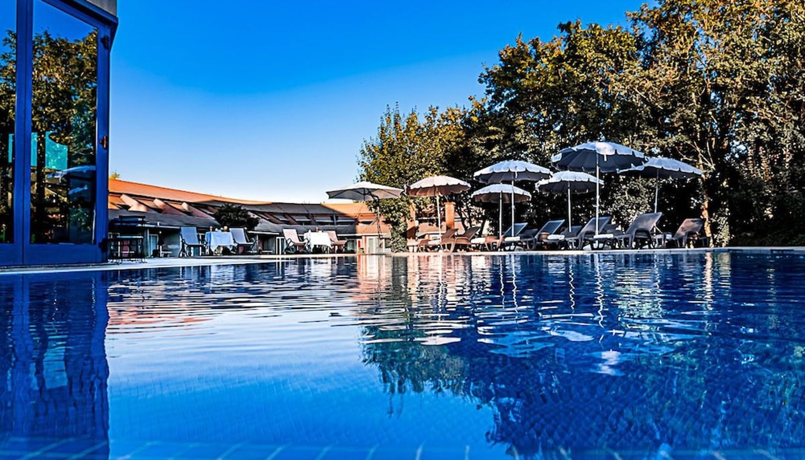 Info - Business Hotel