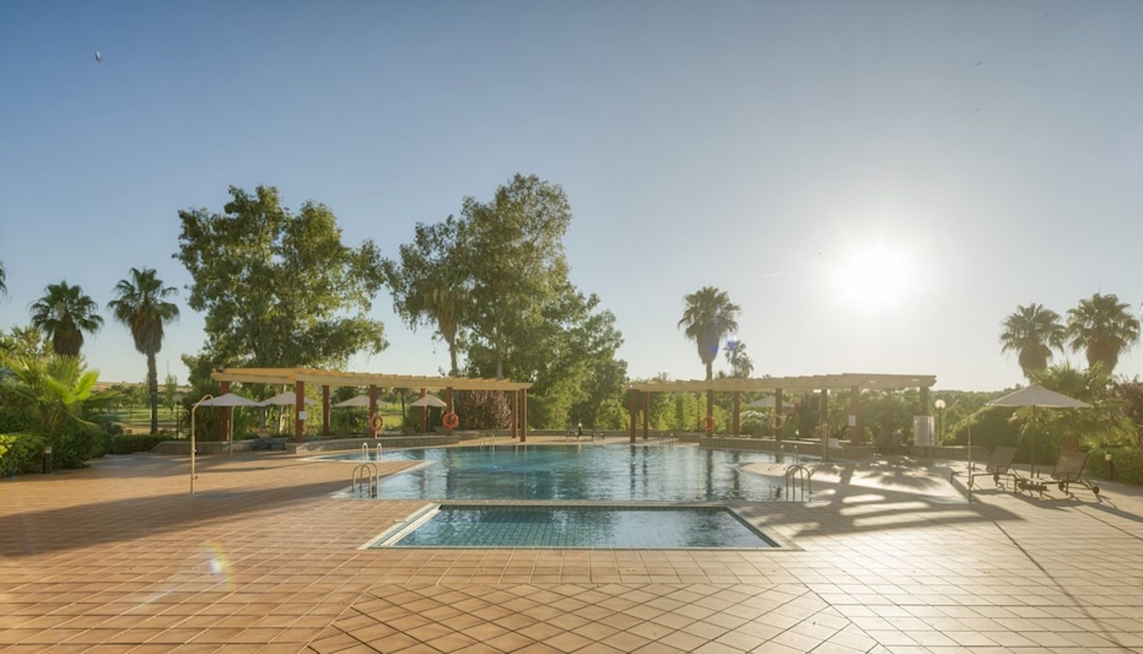 Pool - Hotel ILUNION Golf Badajoz