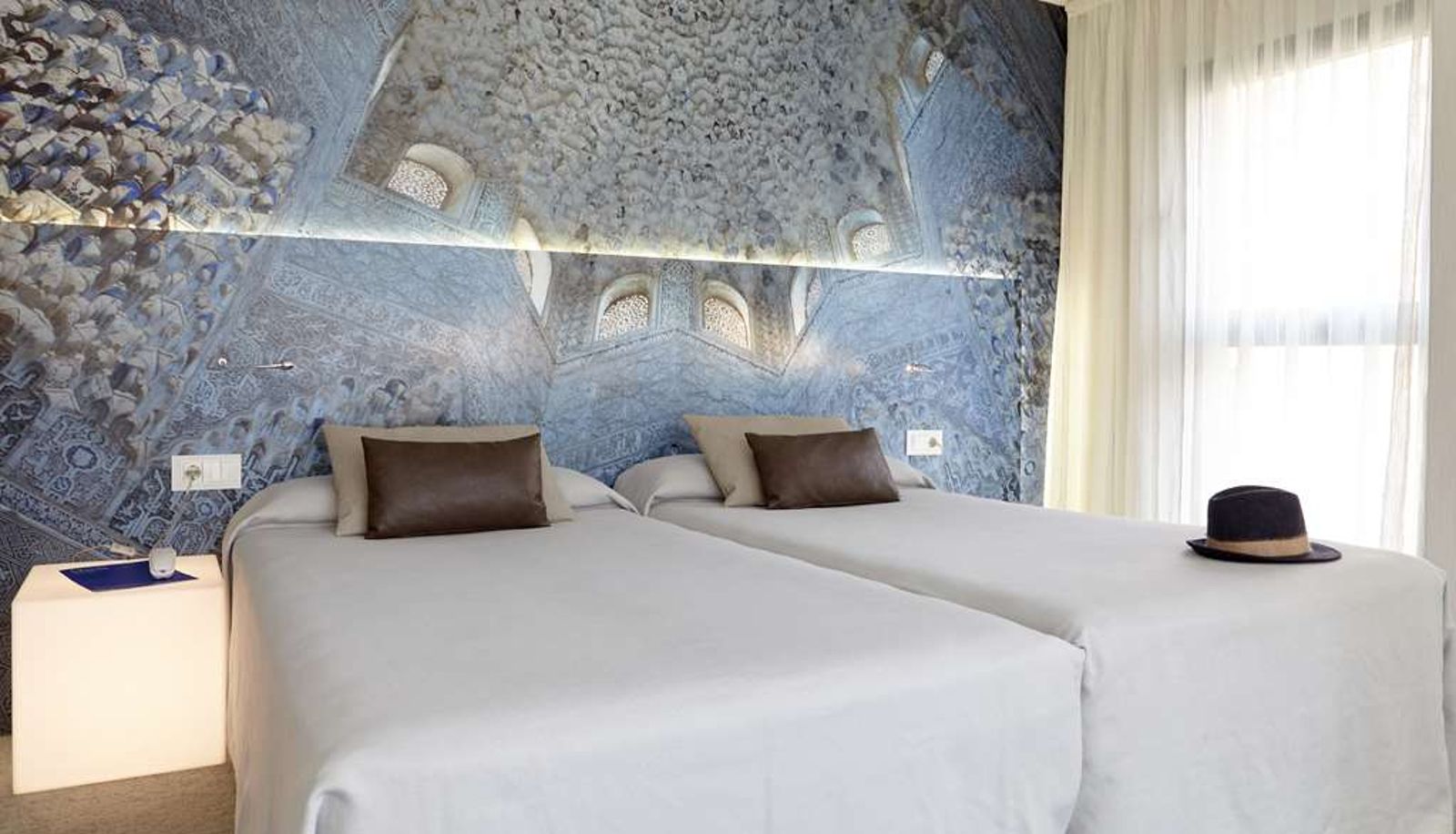 Kamer - Granada Five Senses
