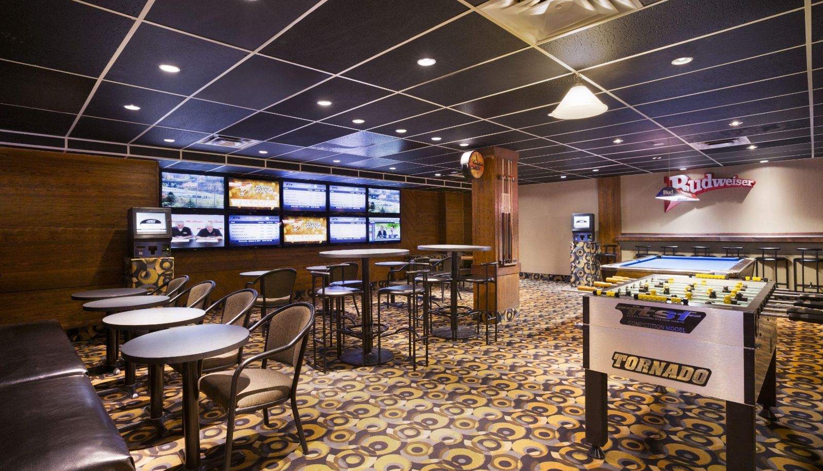Bar - Central Suite Hotel