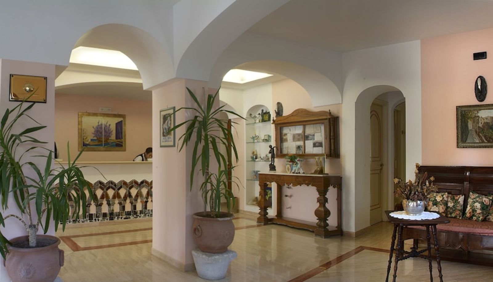 Reception - Hotel Rufolo