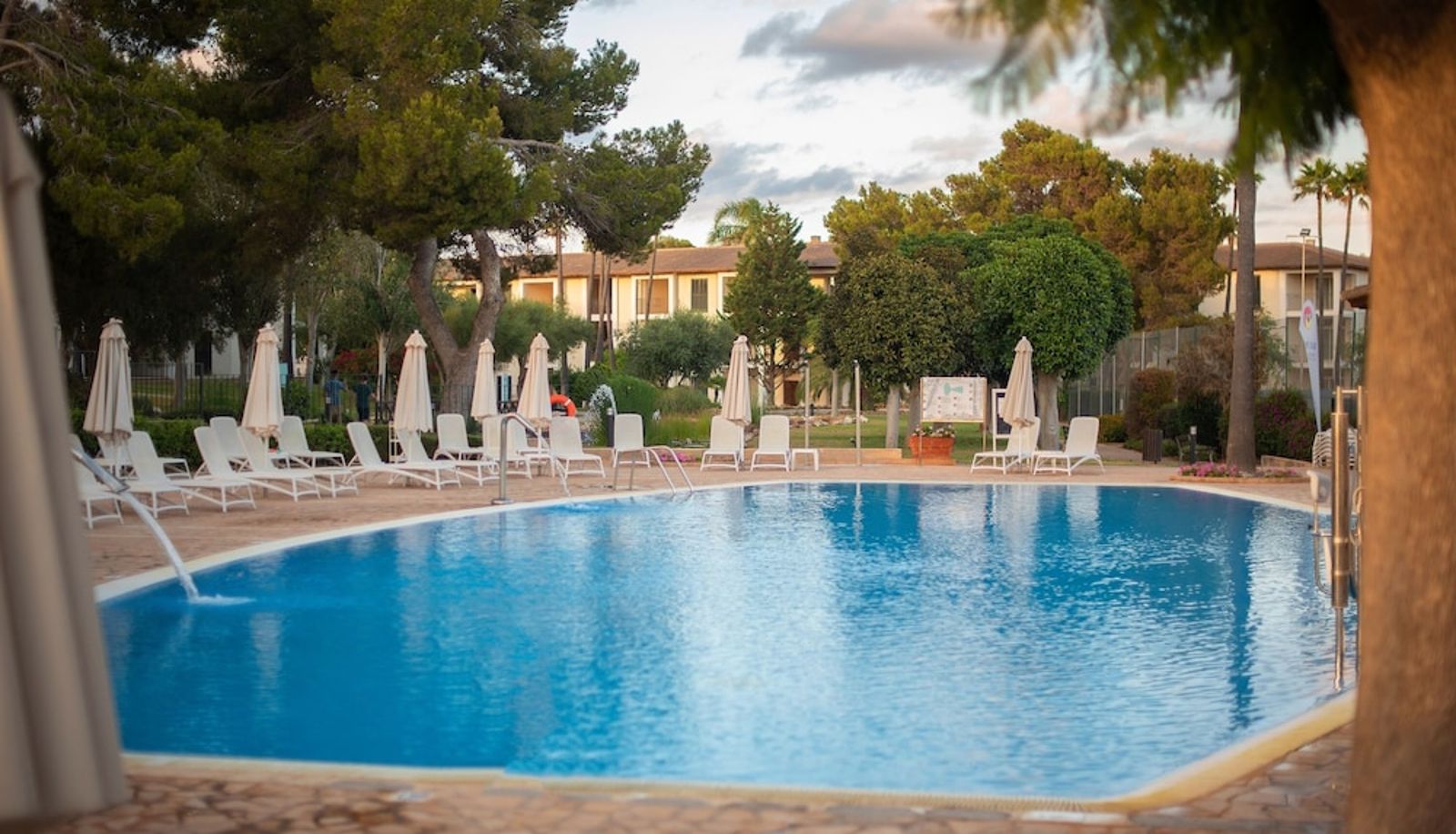 Piscina - Blau Colònia Sant Jordi Club