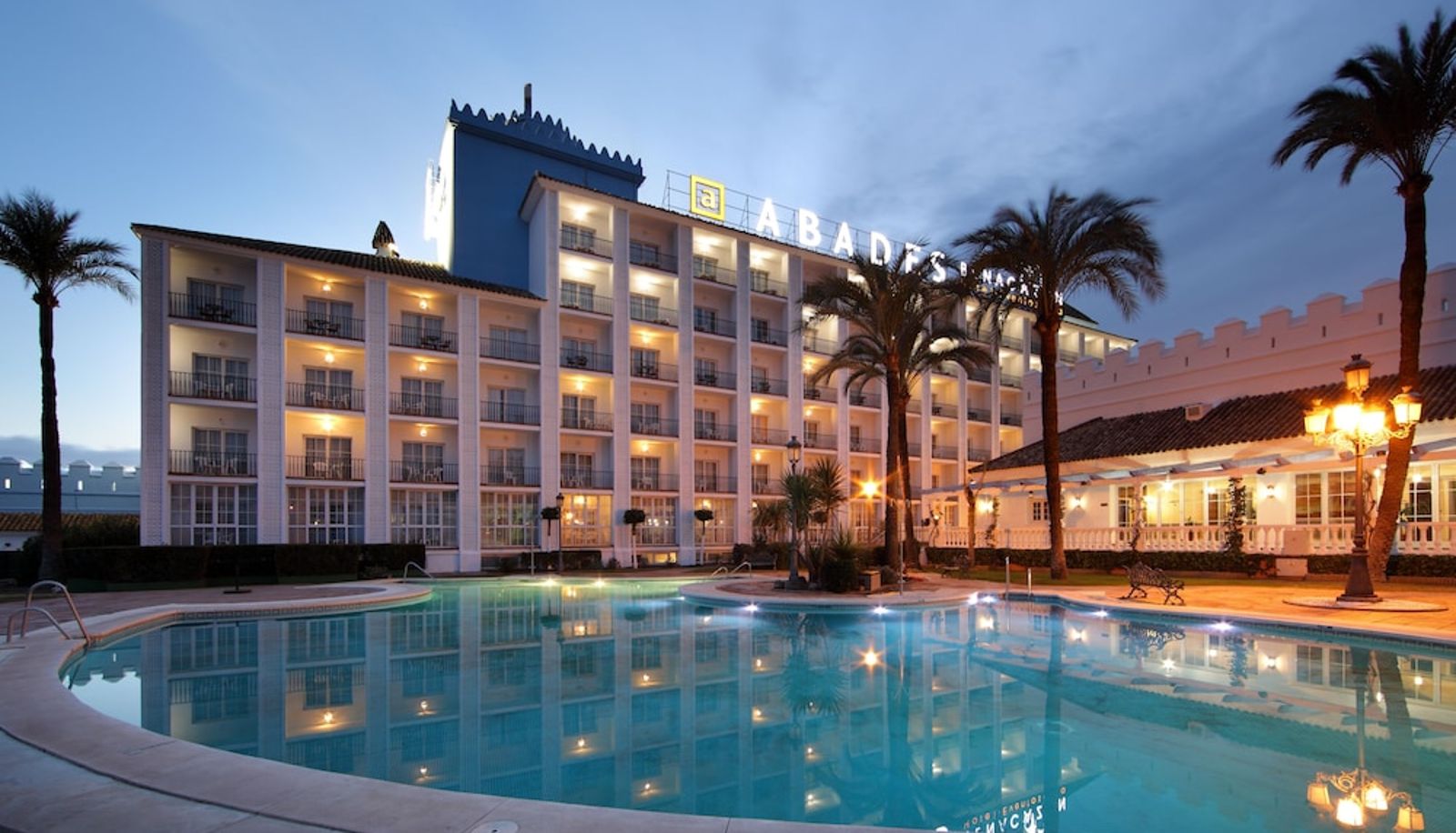 Piscine - Hotel Abades Benacazón