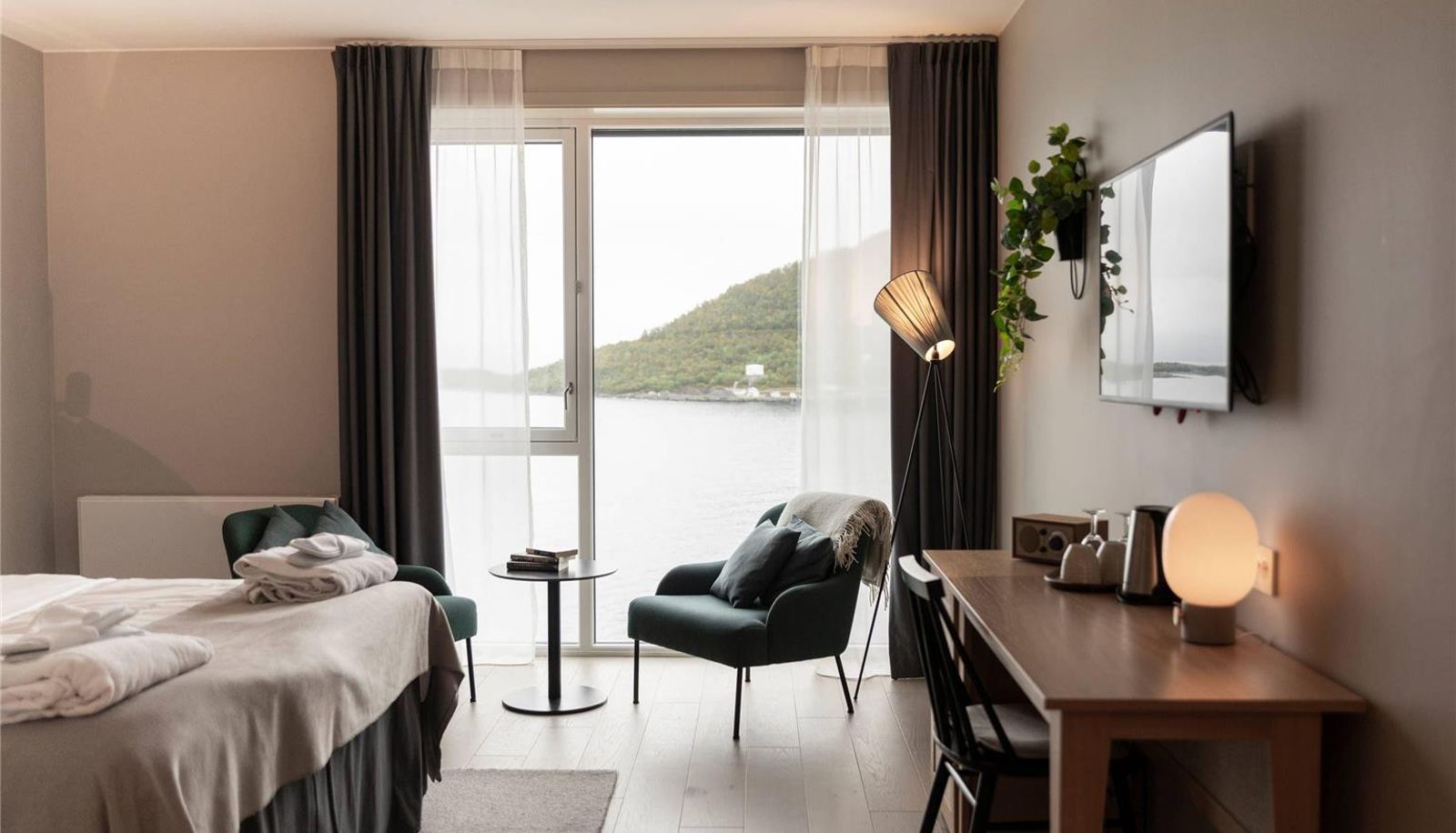 Zimmer - Home Hotel Arcticus